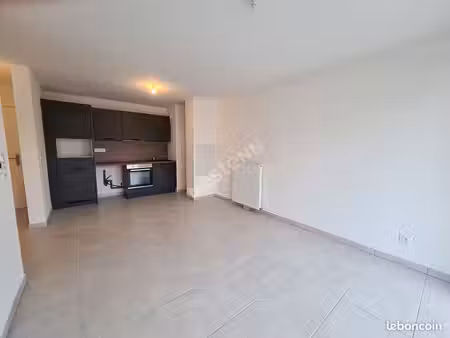 appartement 2 pièces 41 m²