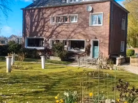 maison 9 pièces 269m2
