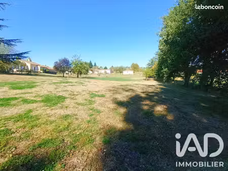 terrain 3286 m² feytiat