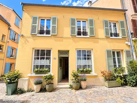 local commercial 83 m² marly le roi