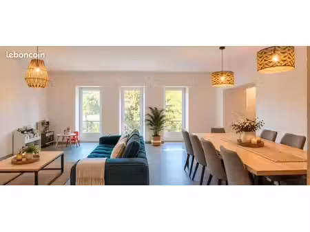 maison 10 pièces 304 m²