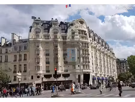 boutique 22 m² paris