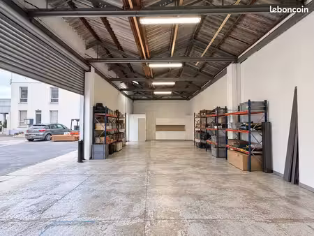 local 187 m² houilles
