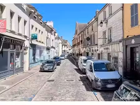 local commercial 94 m²