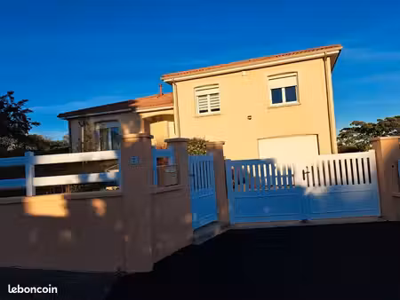 maison sur demi sous-sol