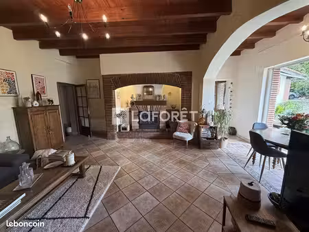 maison 5 pièces 121 m²