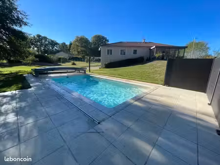 maison 6 pièces 130 m²