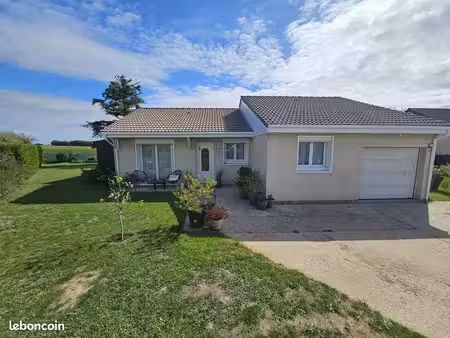 maison 4 pièces - 96 m2 - le mesnil-esnard