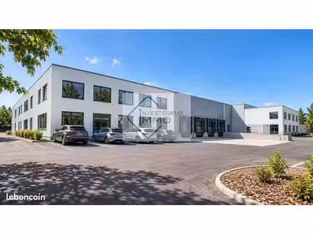 local industriel 1 405 m²