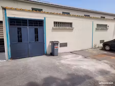 local artisanal 65 m2 bollene