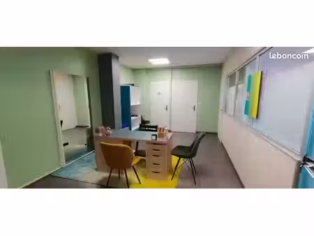 local professionnel / cabinet de 20 m² à louer