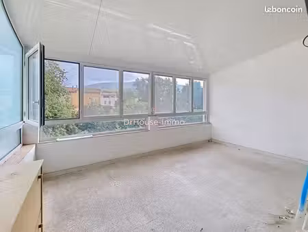 maison de village 8 pièces 120 m²