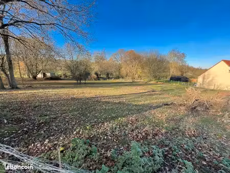 terrain 1 200 m² fontaine en bray
