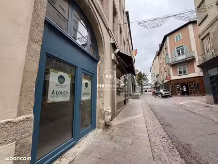 local 30 m² limoges