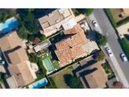 villa proche centre