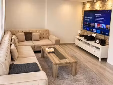 appartement f4 de 71m2 rond point des bruyères avec cave et parking privatif-99000 euros