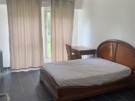 appartement de 3 pièces 73 m2 meublé plus grande terrasse 1450 cc