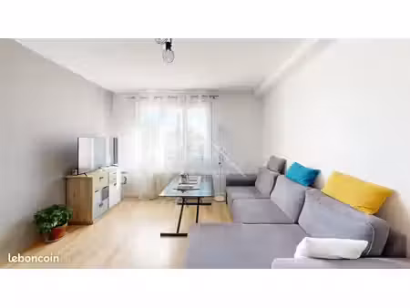 appartement 5 pièces 71 m²