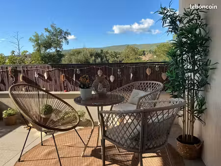 t3 récent - 72m2 - vue dégagée - saint cyr sur mer