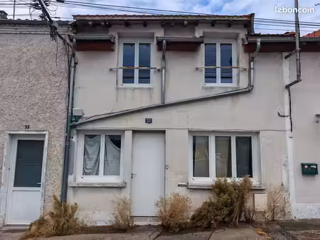maison de ville 75 m² à finir – chaudière neuve jamais servie + matériaux inclus – 75 000