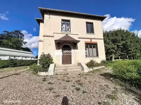 maison 5 pièces 95 m²