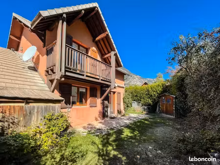 loc a l'annee non meublee - charmante maison avec jardin  terrasse et garage