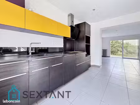 maison 5 pièces 93 m²