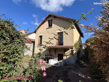 maison 4 pièces 73 m²