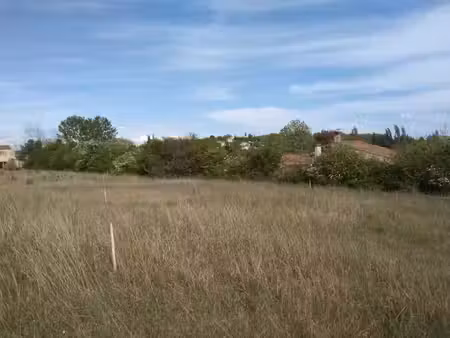 vente terrain 760 m² à pierrevert (04860)  150 000 €