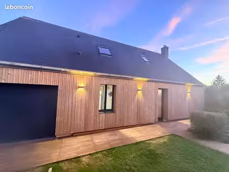 maison familiale 110 m²  4 chambres  terrasse plein sud de 57 m²  jardin et garage