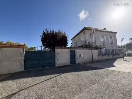maison 7 pièces 160 m²
