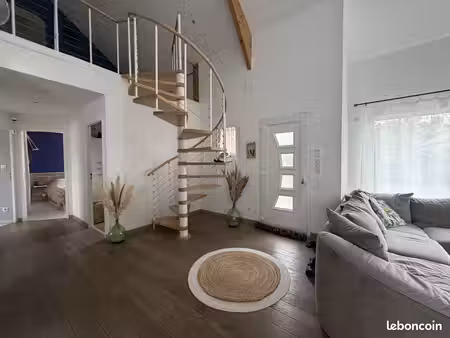 maison 4 pièces 136 m²