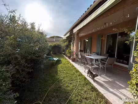 maison 115m² plain-pied au fond d'une impasse au pradet