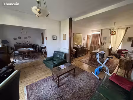 maison 8 pièces 125 m²