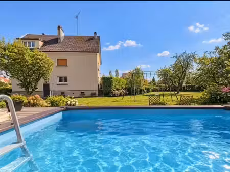 propriété à vendre charmes 9 pièce(s) 238m2 344 000€