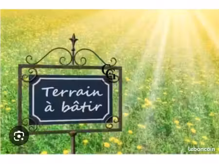 terrain constructible 1300m2