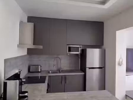 super 2 pièces 40 m2 à vence / ouvert à la négociation