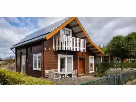 chalet à louer à maaseik pour € 1.350 avec 2 chambres à coucher