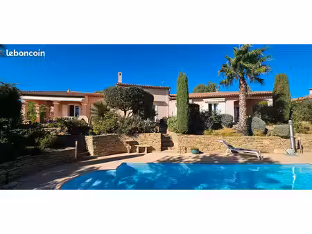 villa 132 m2-plain-pieds-6 p - terrain 2000m2