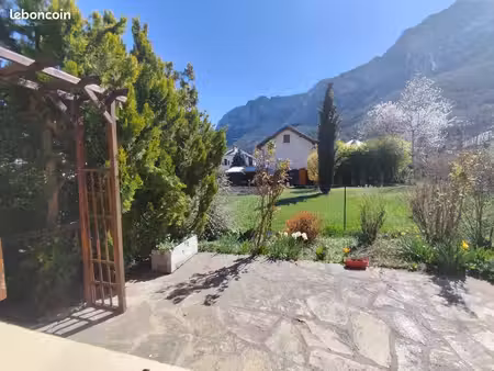 maison 4 pièces 81 m²