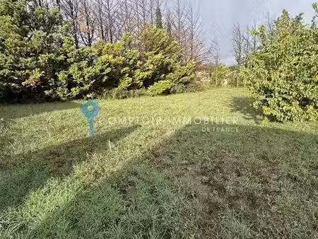 vente terrain 1004 m² à remoulins (30210)  185 000 €