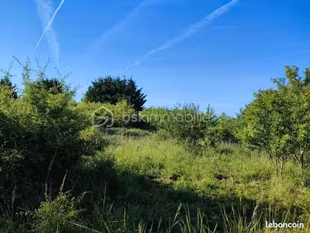 terrain 5 088 m² voisines