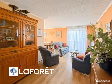 appartement 5 pièces 81 m²