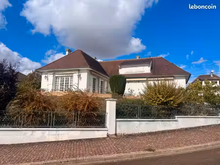 vends maison individuelle