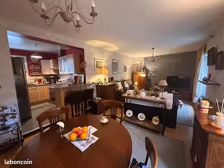 appartement 4 pièces 82 m²