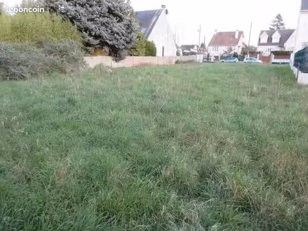 terrain constructible  500 m² dans quartier résidentiel prisé à brunoy