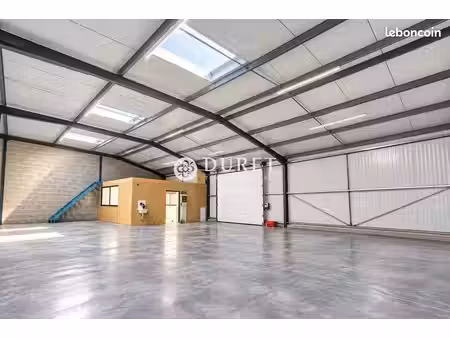 local 170 m² montaigu-vendée