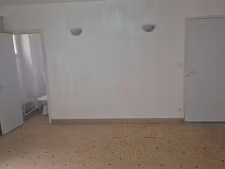 local commercial