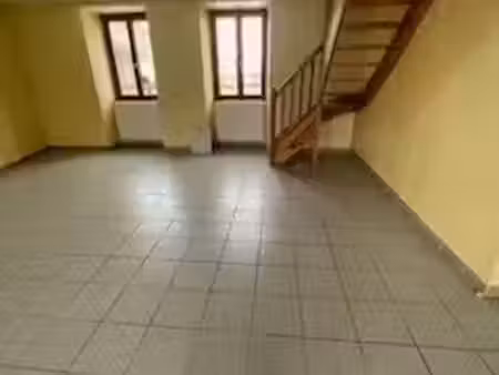 location duplex 4 pièces 99.13 m² à tence (43190)  750 €