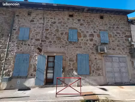 maison-9 piéces-116m²